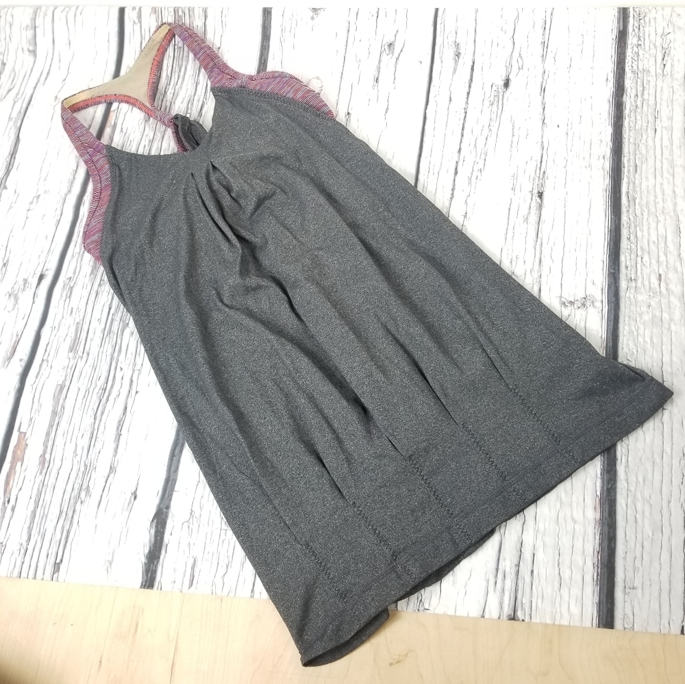 Lululemon No limit Sport Bra tank top